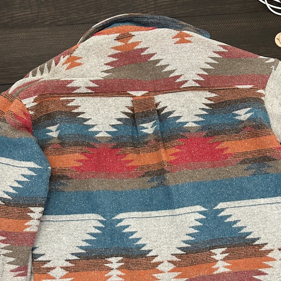 Multicolor Patterned Jacket - Picture 11 of 11